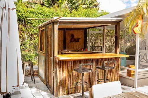 4836 Lee Rd, Delray Beach FL  33445-3287 exterior