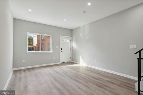 2525 Mascher St, Philadelphia PA  19133-3823 exterior