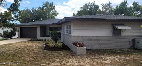 815 Glade Rd, Titusville, FL 32780-6484