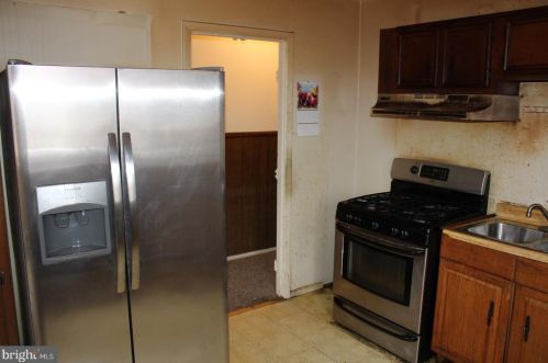 1212 50th St, Washington, DC 20019-4024