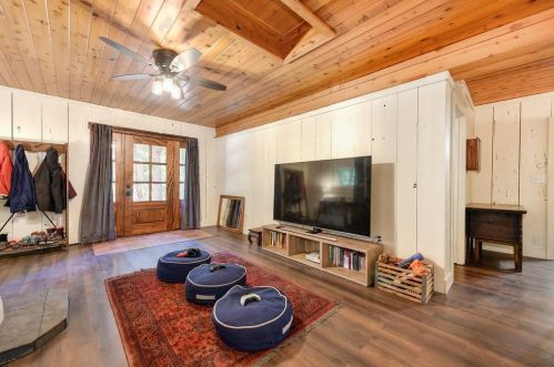 5739 Maywood Dr, Michigan Bluff CA  95631-9680 exterior