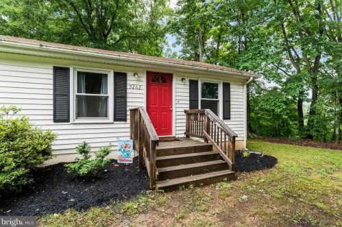 9262 Cedar Hollow Rd, Unionville, VA 22567-2709