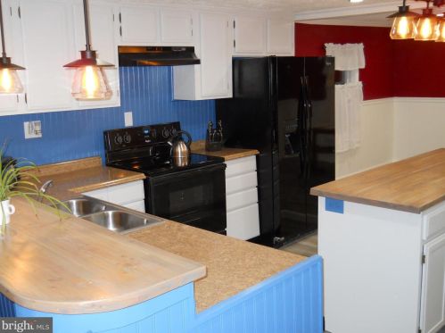 7416 Hewson Dr, Yardley, PA 19067-5152