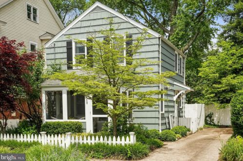 1708 Riverside Dr, Trenton, NJ 08618-5839