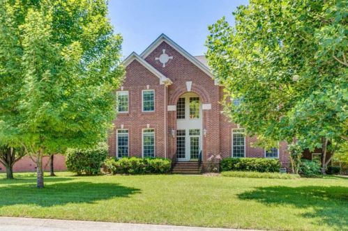 245 Gillette Dr, Franklin, TN 37069-4115
