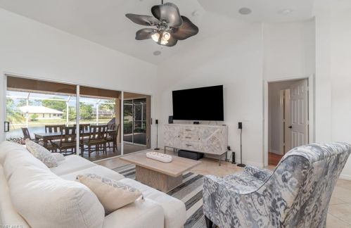 3845 Groton Ct, Naples, FL 34112-3750