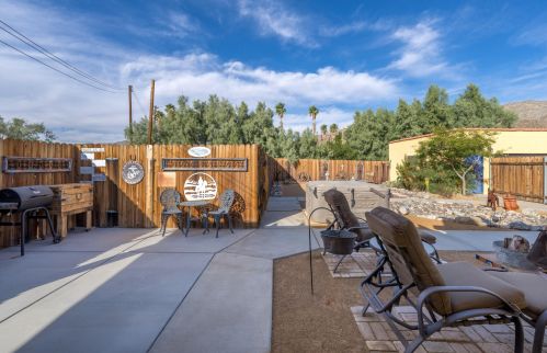 73400 Dillon Rd, Desert Hot Springs CA  92241-7810 exterior