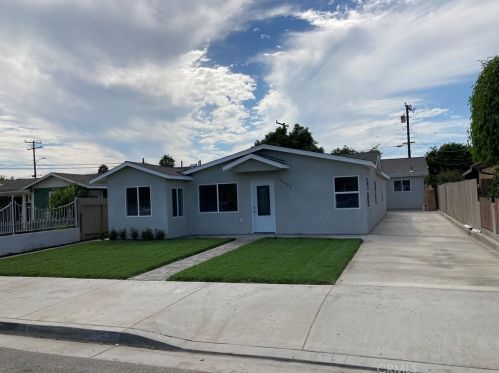 10601 Fern Ave, Stanton, CA 90680-2624
