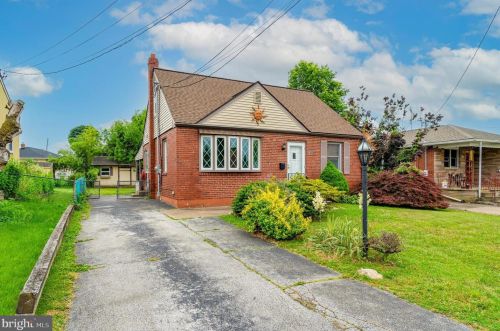 1214 Vauclain Ave, Woodlyn, PA 19094-1217