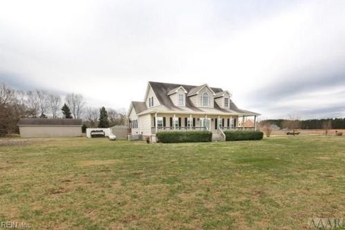 1644 Tulls Creek Rd, Moyock, NC 27958-9397