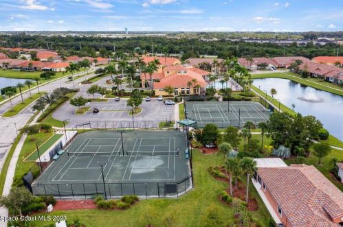 6196 Coverty Pl, Vero Beach FL  32966-6486 exterior