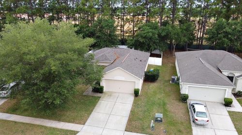 2339 Tealwood Cir, Tavares, FL 32778-9336