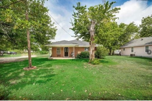 300 Granger St, Blooming Grove, TX 76626-3303