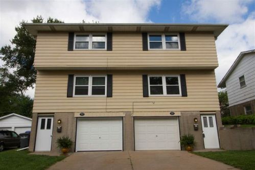 914 Pius Ln, Panarama Park, IA 52722-5155