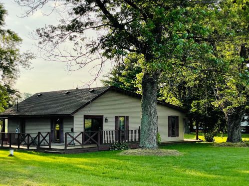 5287 Twitchell Rd, Springfield, OH 45502-7855