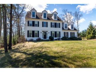 24 Buckingham Rd, Avon, CT 06001-5104