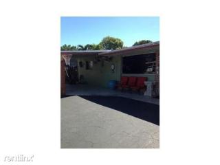 6350 20th Ct, Hollywood FL  33023-2843 exterior