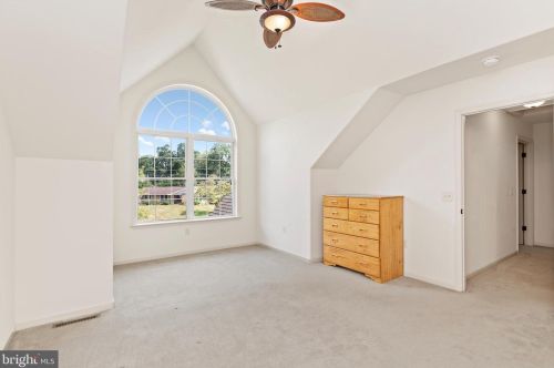 1022 Rockledge Dr, Carlisle PA  17015-9127 exterior