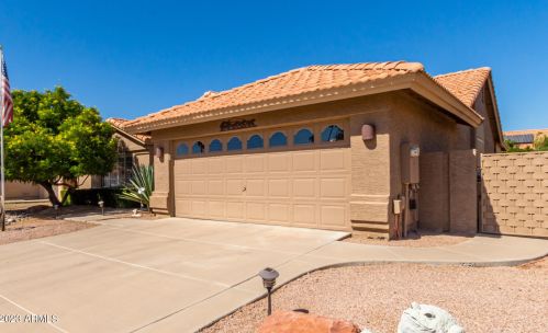 10720 Coopers Hawk Dr, Chandler, AZ 85248-7735