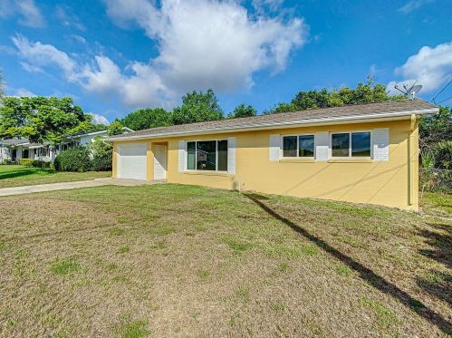 36 Marigold Ln, De Bary, FL 32713-2428
