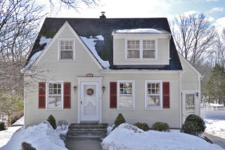 555 River Rd, Chatham Township, NJ 07928-1231