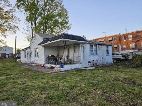 8535 Ditman St, Philadelphia, PA 19136-2408