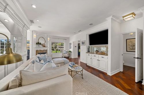 41664 Camino Del Vino, Temecula CA  92592-8439 exterior