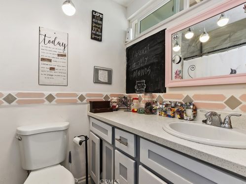 65911 6th St, Desert Hot Springs CA  92240-3010 exterior