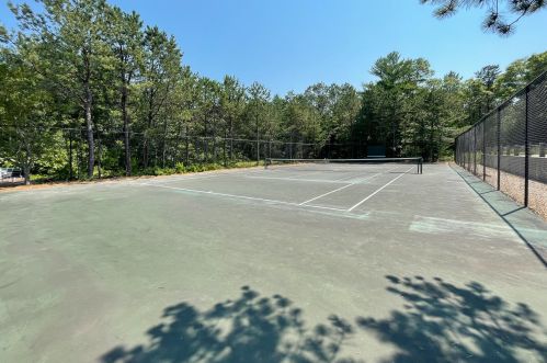 12 Gold Leaf Ln, Mashpee MA 02649-3556 exterior