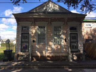 2119 Danneel St, New Orleans LA  70113-1525 exterior