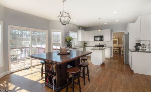 20 Catswamp Rd, Hackettstown NJ  07840-4643 exterior