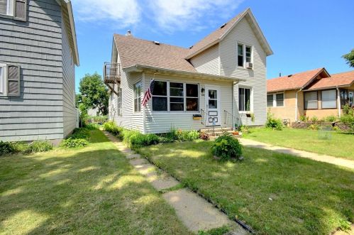 2011 Loomis St, La Crosse, WI 54603-2066