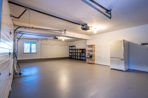 30 Caleb Dr, Danville NH  03819-3016 exterior