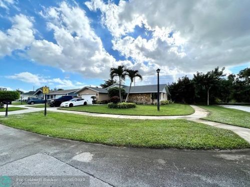 4726 Brandywine Dr, Boca Raton, FL 33487-2106
