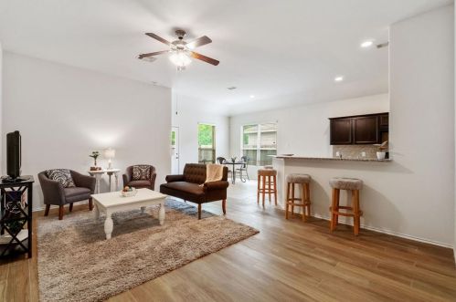 9787 Gulfstream Dr, Conroe TX  77303-4097 exterior