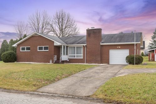 720 Allegheny Ave, Avonmore, PA 15618-9708