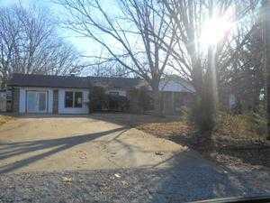 1256 Hidden Valley Cir, Mc Minnville, TN 37110-5414