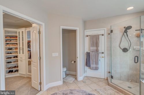 18292 St Georges Ct, Leesburg VA  20176-7421 exterior