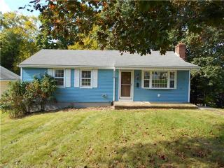 45 Warner Ave, Middletown, CT 06457-4438
