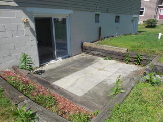 639 White St, Palmerton, PA 18071-5553