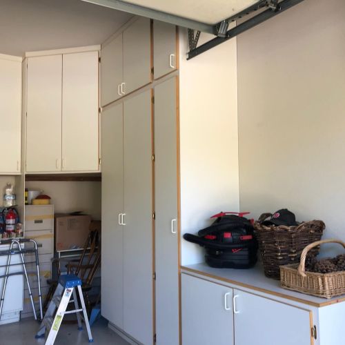 1000 Souza Dr, Folsom CA  95762-7550 exterior