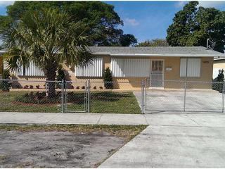5930 19th Ave, Miami, FL 33142-7857
