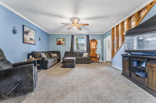 105 Wabash Ave, New Castle PA  16102-1841 exterior