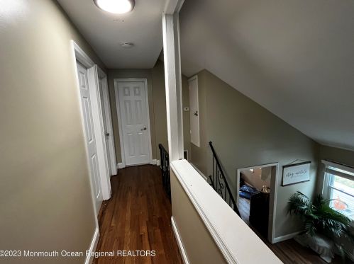 26 Racoon Dr, Hazlet NJ  07730-1418 exterior