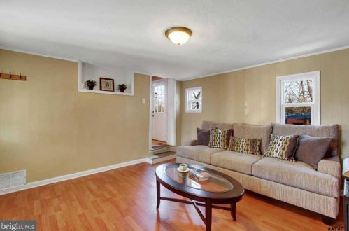 1063 Snyder Corner Rd, Red Lion PA  17356-8526 exterior