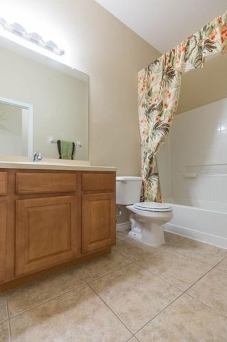 6736 Eagle Feather Dr, Riverview FL 33578-8816 exterior