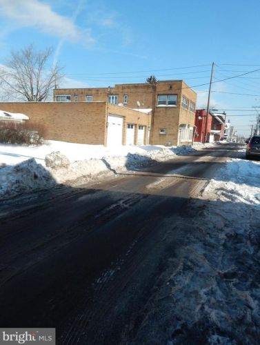 929 4th St, Hazle Township, PA 18201-4032