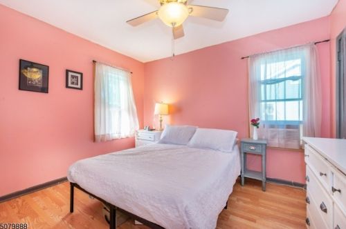 24 Olive St, Bloomfield NJ  07003-3209 exterior