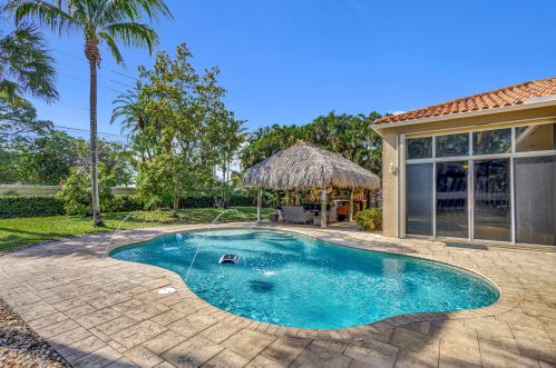 9942 Osprey Pointe Dr, Hobe Sound, FL 33455-3017