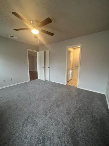 710 Royal Crest Dr, Richardson TX  75081-3542 exterior